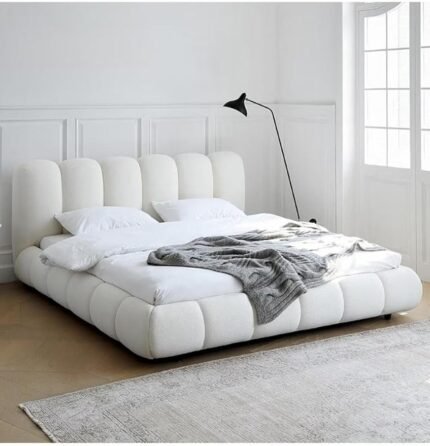 Velvet Bed
